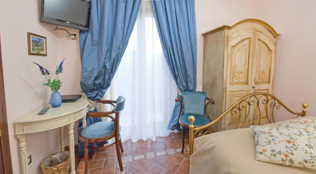 L'Antico Ritrovo Bed & Breakfast Moliterno Dış mekan fotoğraf
